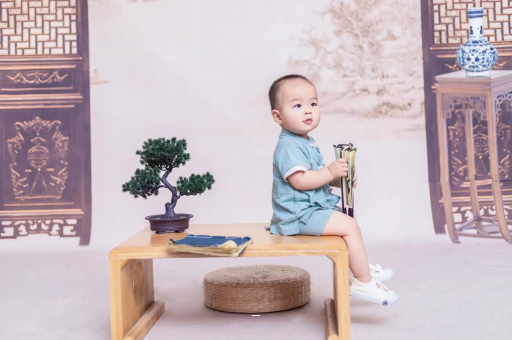 常德两岁半宝宝说话